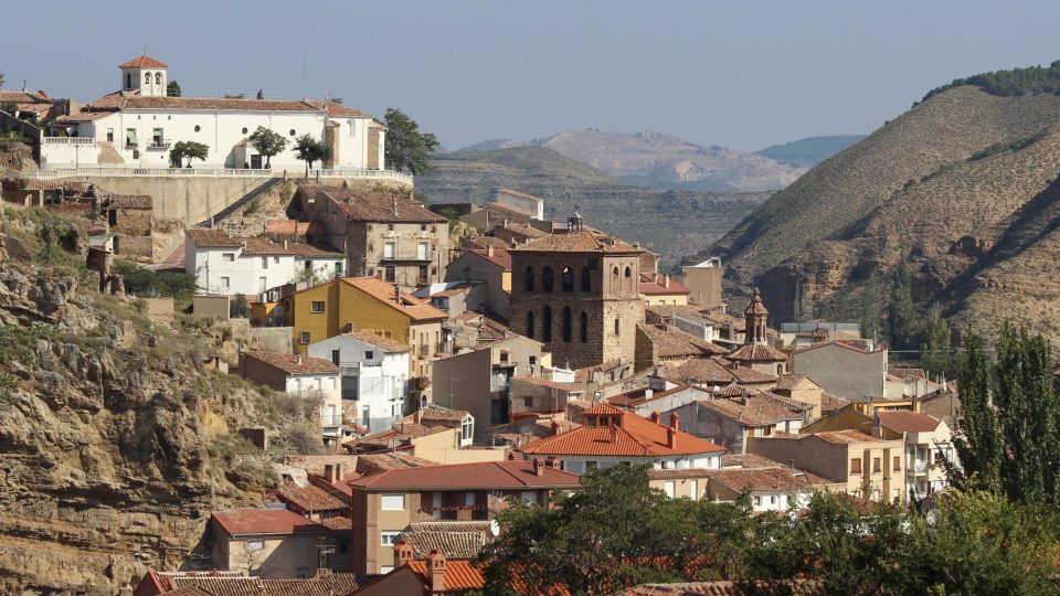 4ac0469f-bdd9-4de3-a4e3-c198341d3e9f