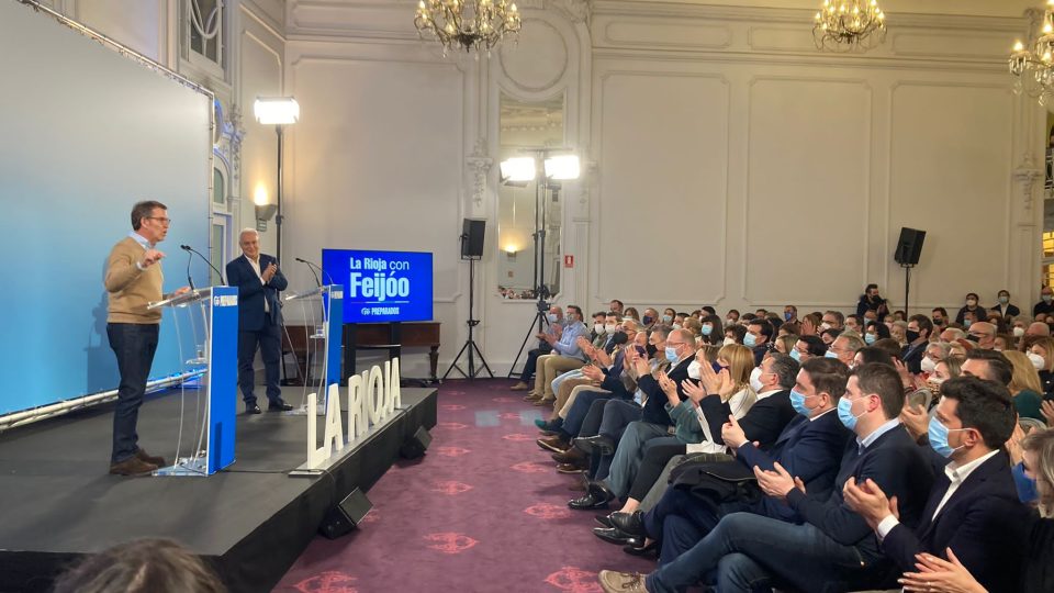 90f44c4a-b94a-4cfa-9d13-ffd4b64e2065