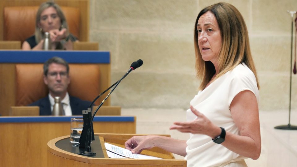 begona_m_arregui_der_25