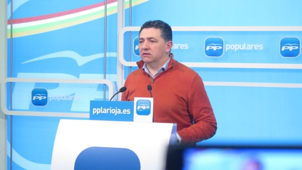 c.-cuevas-13-03-15slider