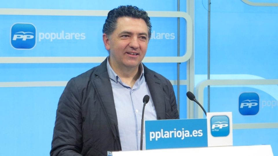 c.-cuevas-27-02-15slider