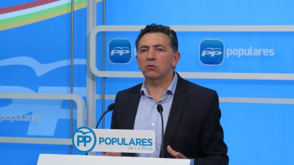 c.cuevas-10-09-15slider