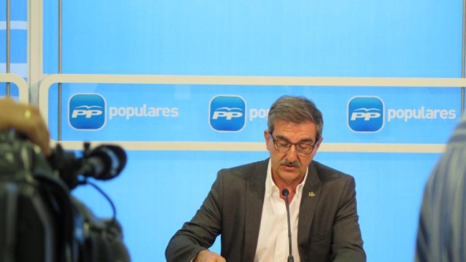 e179ecc6f405c7b3f946332ca3006013_m