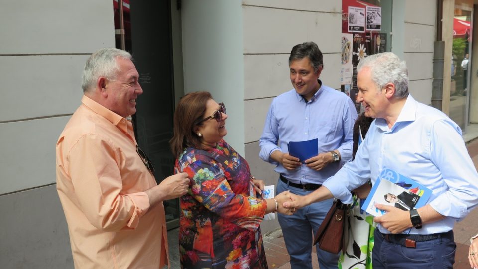 familia11-15-06-16_0