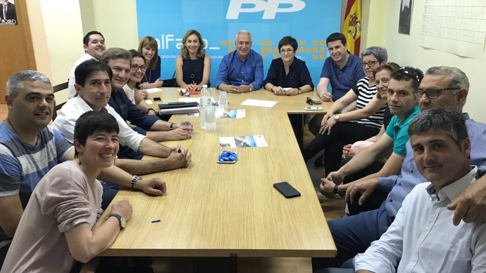 reunion-alfaro-cervera-24-05-17